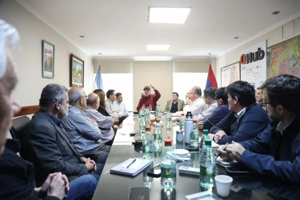 Siguen las obras en Misiones: el Gobierno se reunió con la construcción para que la inversión no se frene